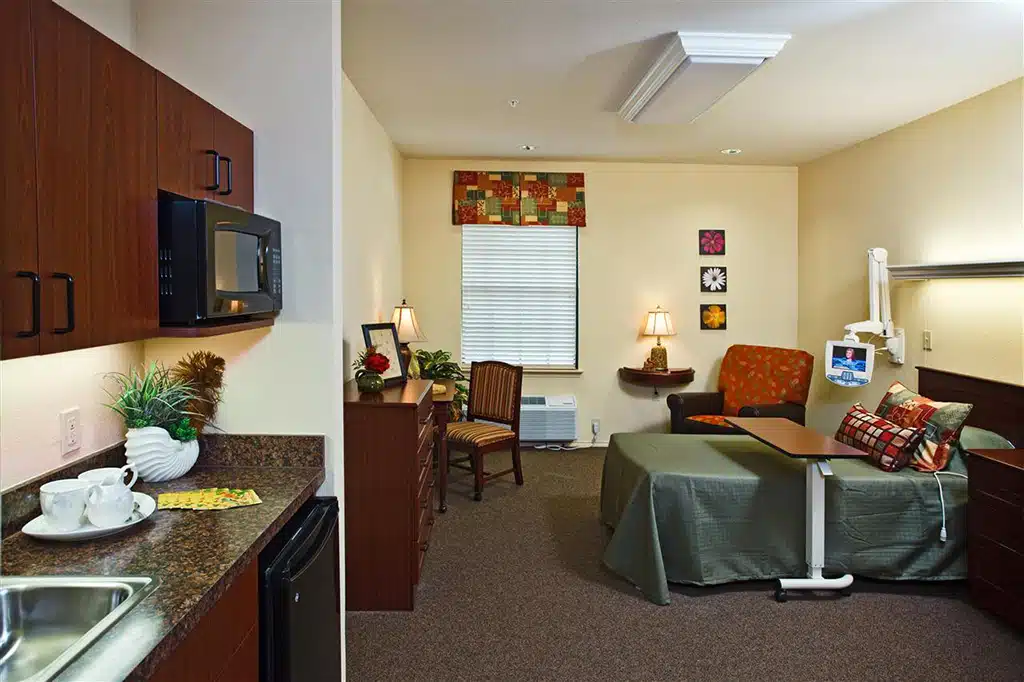 The Belmont at Twin Creeks patient room