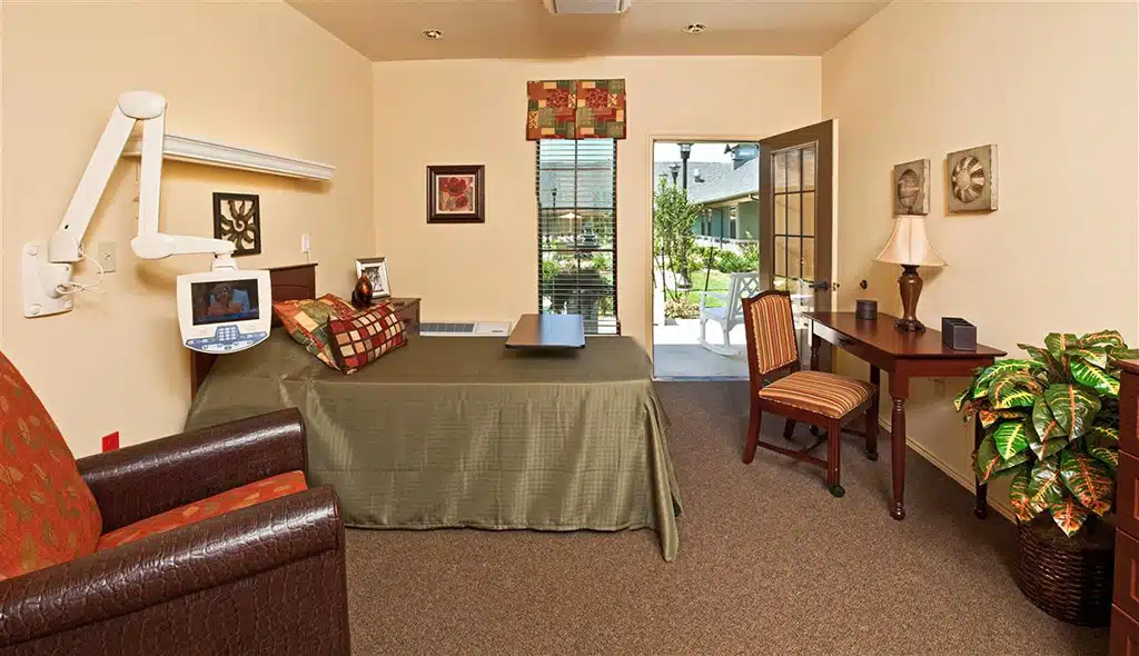 The Belmont at Twin Creeks patient room