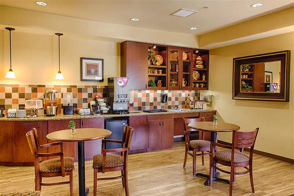 Larkspur cafe