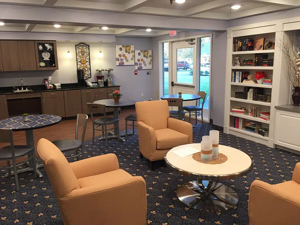 Oakwood Manor cafe