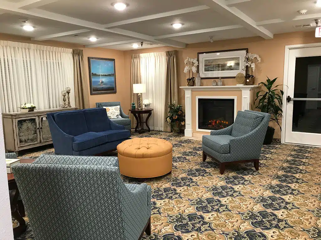 Oakwood Manor living room