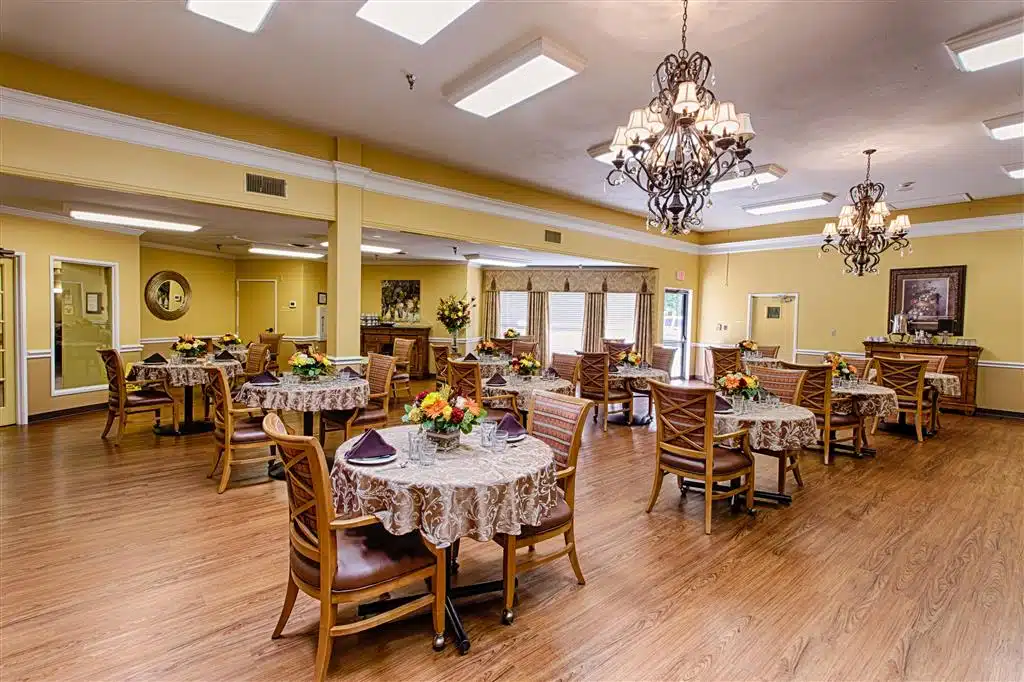 The Manor at Seagoville dining room