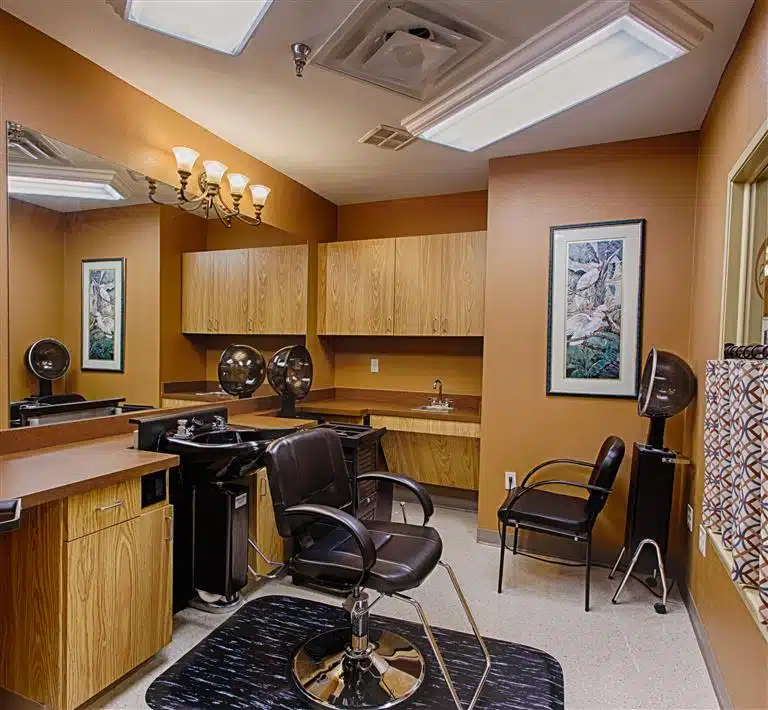 The Manor at Seagoville salon